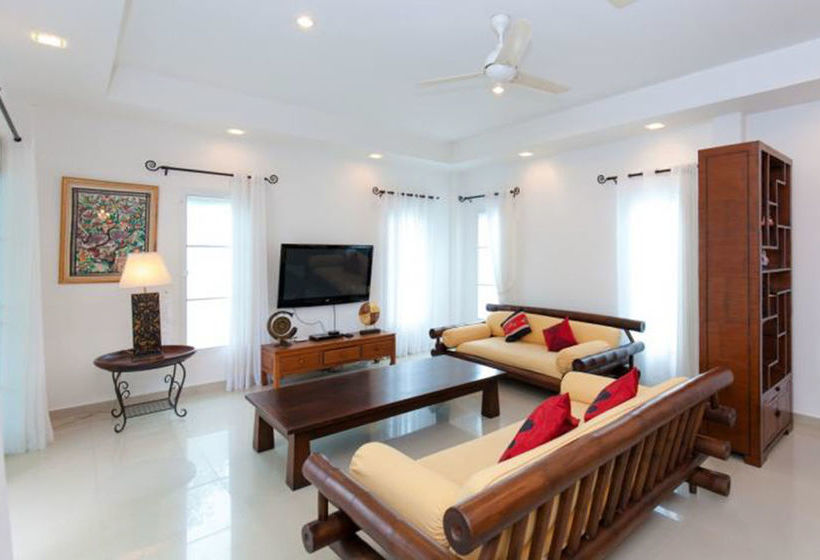 Shanti Villa By Jetta 11