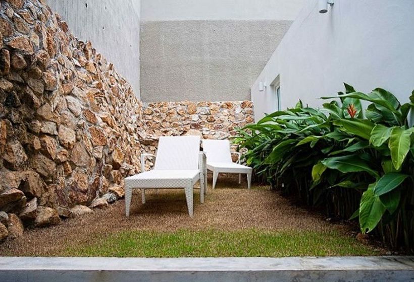 Horizon Residence Condotel 17