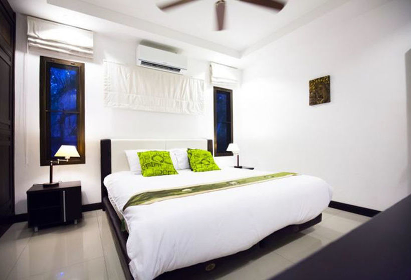 Champagne Villa By Jetta 10