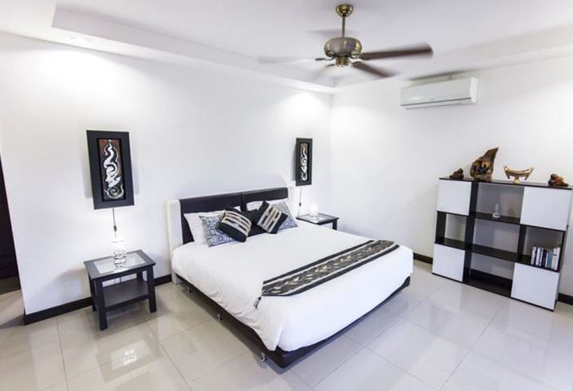 Champagne Villa By Jetta 4