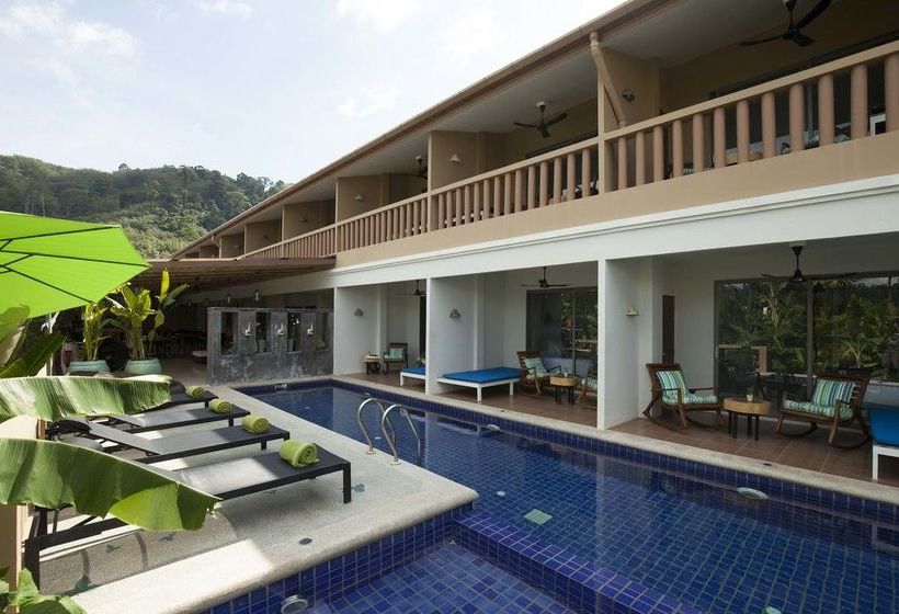 Hotel The Lifeco Phuket 17