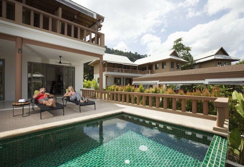 Hotel The Lifeco Phuket 18