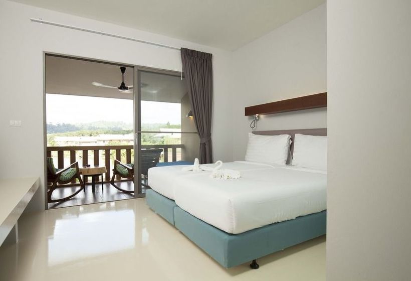 Hotel The Lifeco Phuket 3