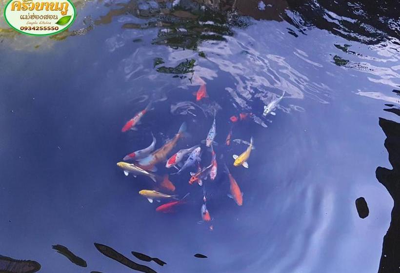 Hotel Banphu Montalang Resort 16