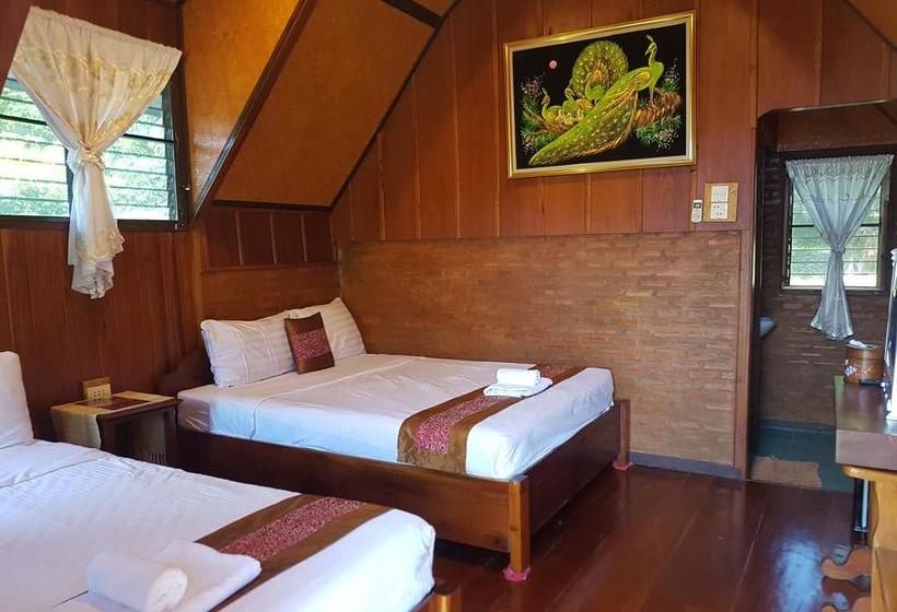 Hotel Banphu Montalang Resort 7