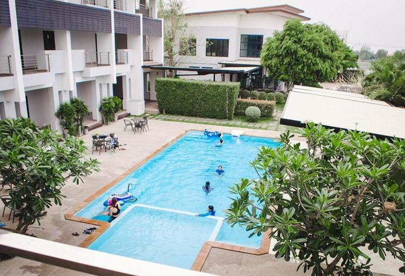 Hotel Bualinn Resort Nong Khai