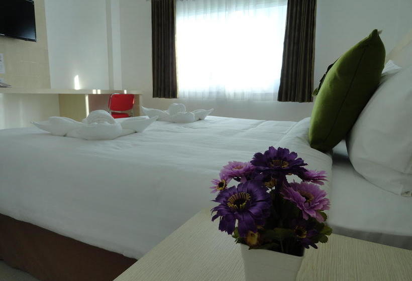 Hotel Bualinn Resort 5