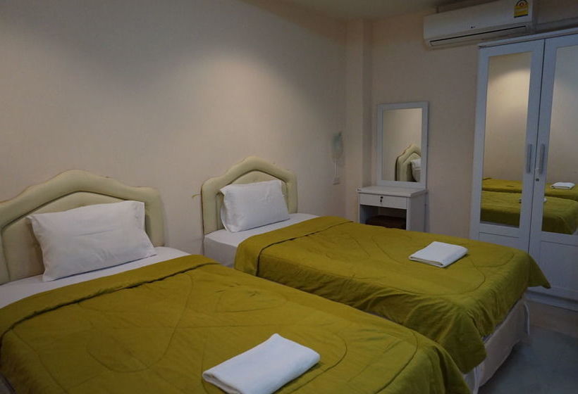 Hotel The Riverfront Place 5