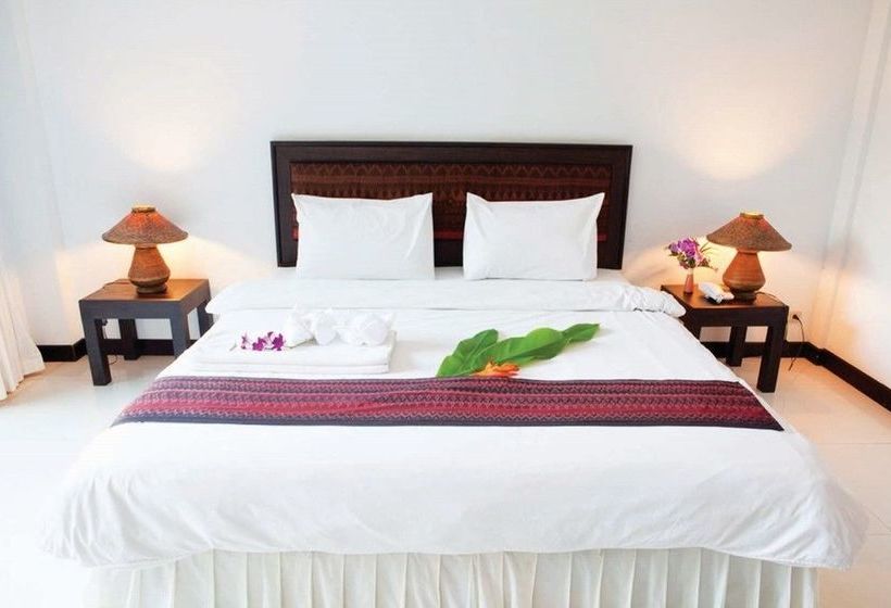 Nakhaburi Hotel & Resort 13