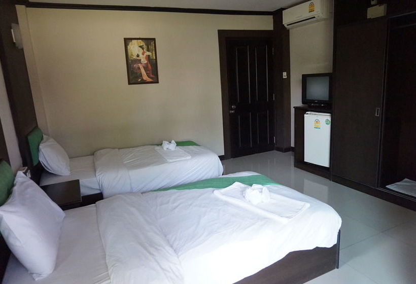 Nakhaburi Hotel & Resort 7