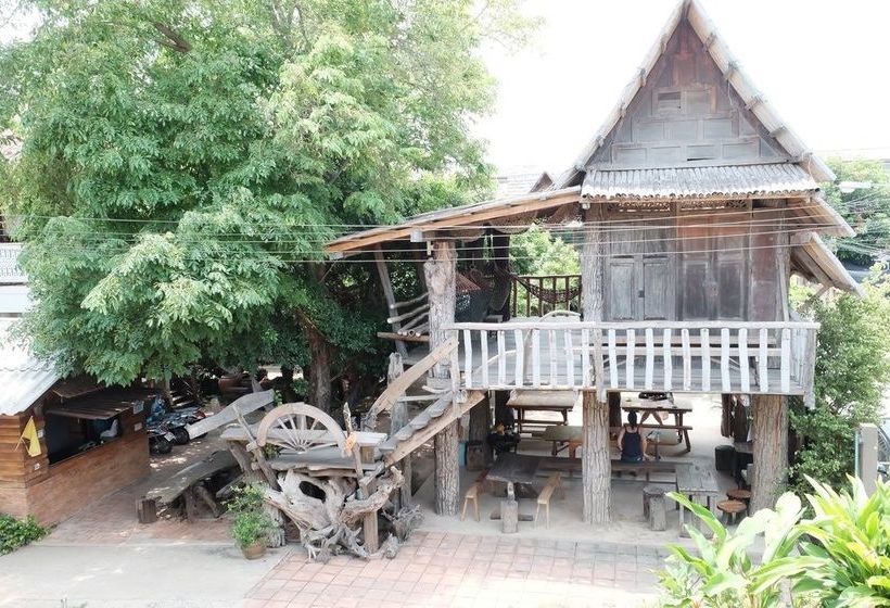 Hotel Baan Eve Guesthouse Ayutthaya