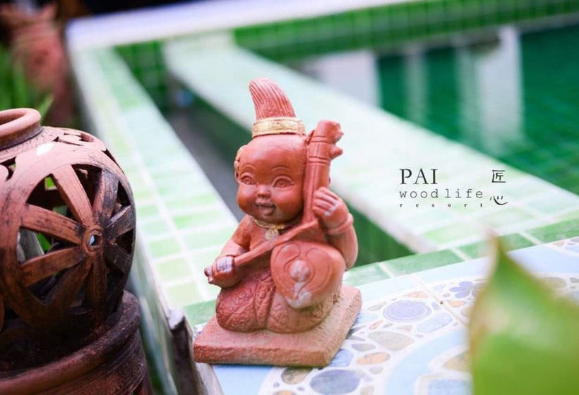 Hotel Pai Wood Life Resort 13