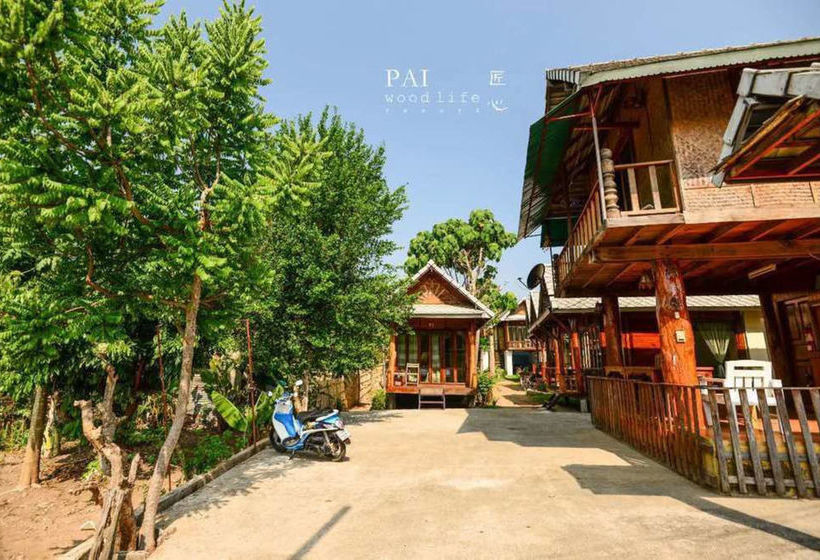 Hotel Pai Wood Life Resort 17