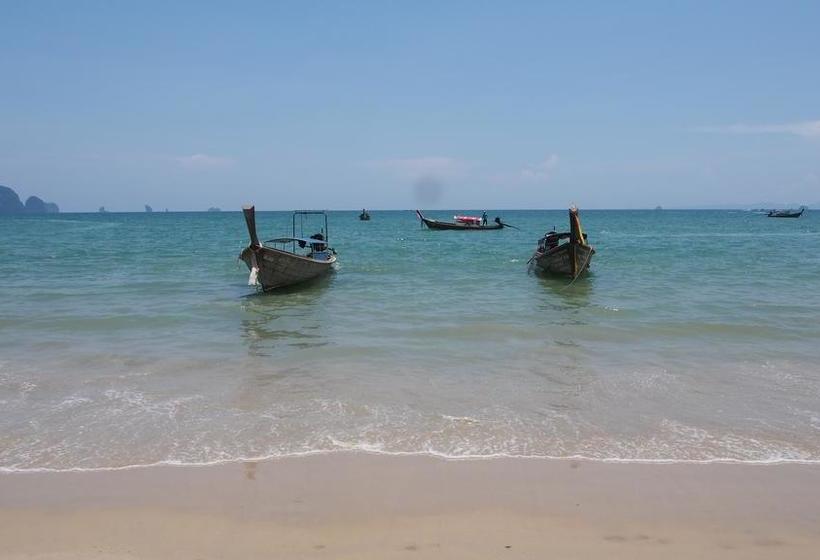 Hotel Hula Hula Resort And Spa 17