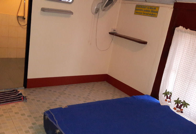 Hotel Jelly Fish Bungalow 11