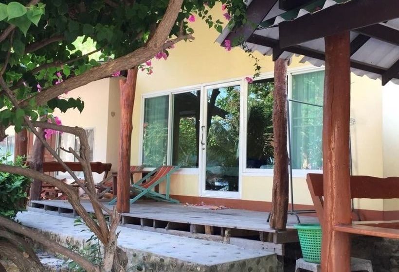 Hotel Jelly Fish Bungalow 2