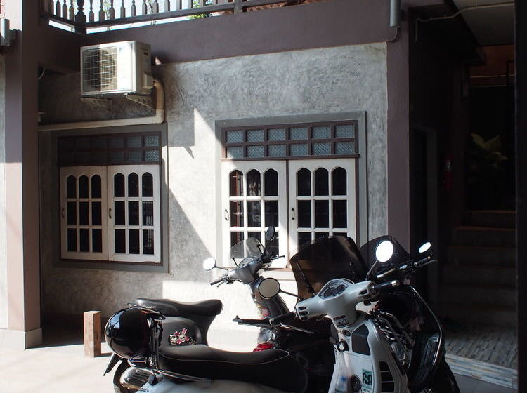 Pension Chommuang Guest House 19