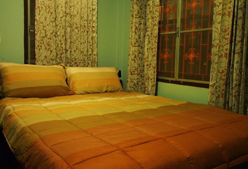 Pension Chommuang Guest House 4