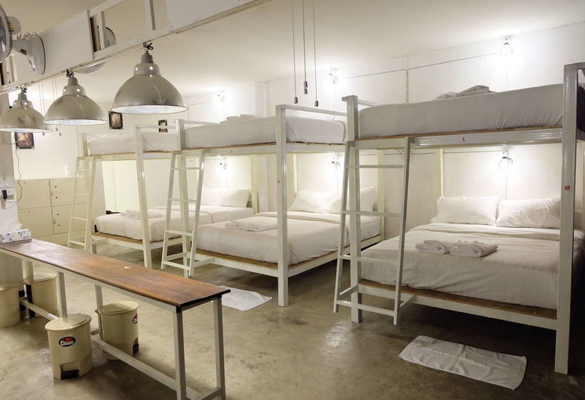 Pai Hostelle - Caters To Women 17