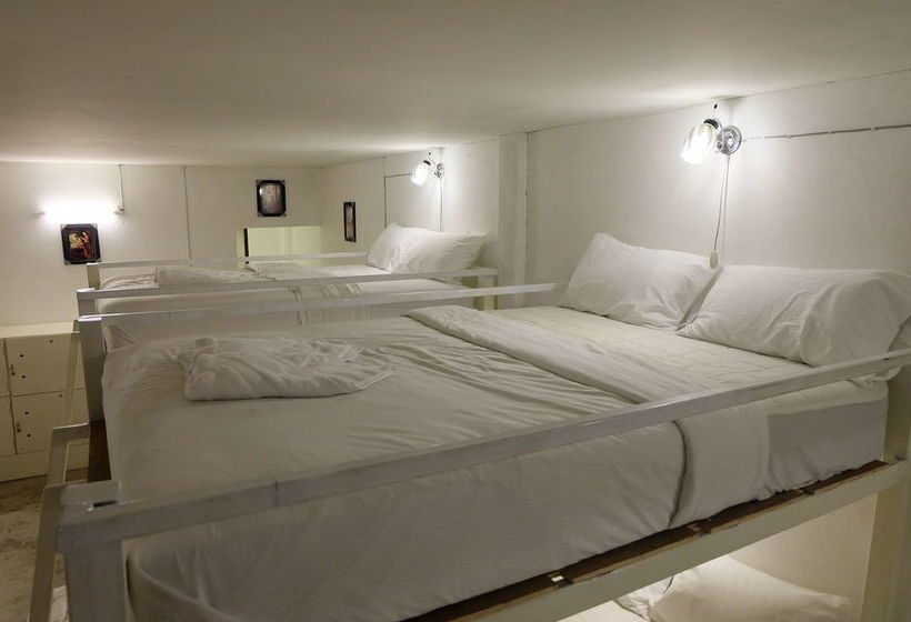 Pai Hostelle - Caters To Women 6