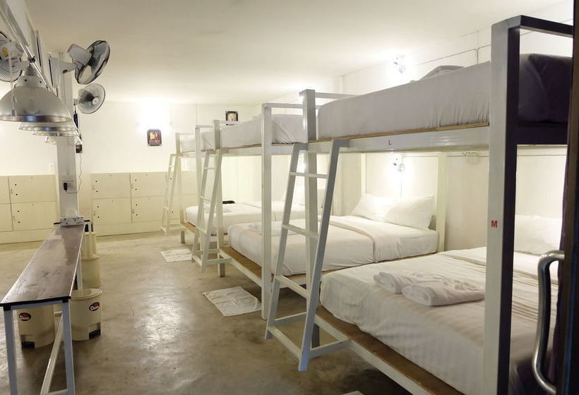 Pai Hostelle - Caters To Women 8