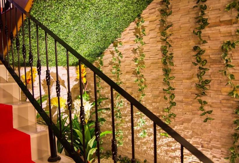 The Lion King Hotel Udonthani 14