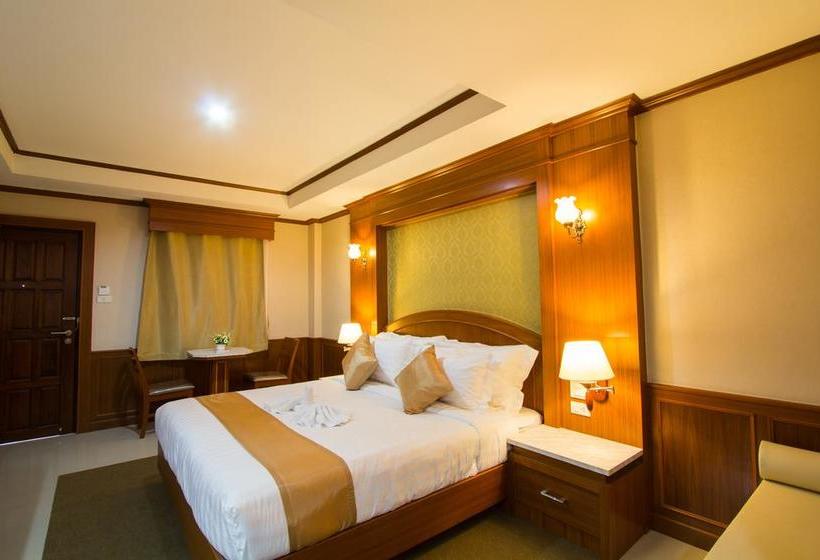 The Lion King Hotel Udonthani 9