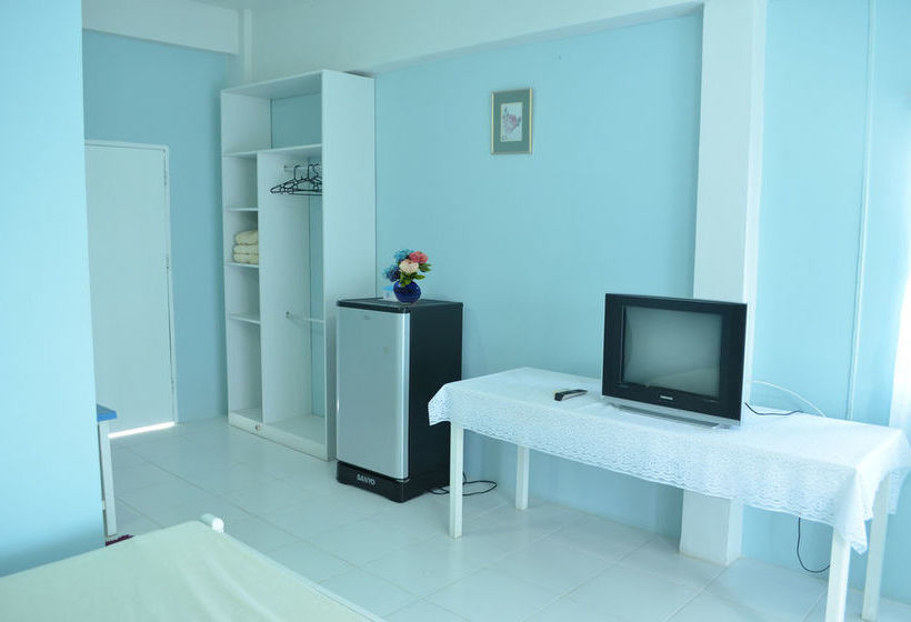 Hotel Makmai Villa 18