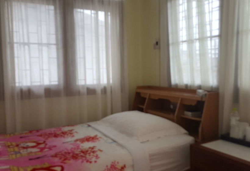 Pension Emmanuel Guesthouse 7