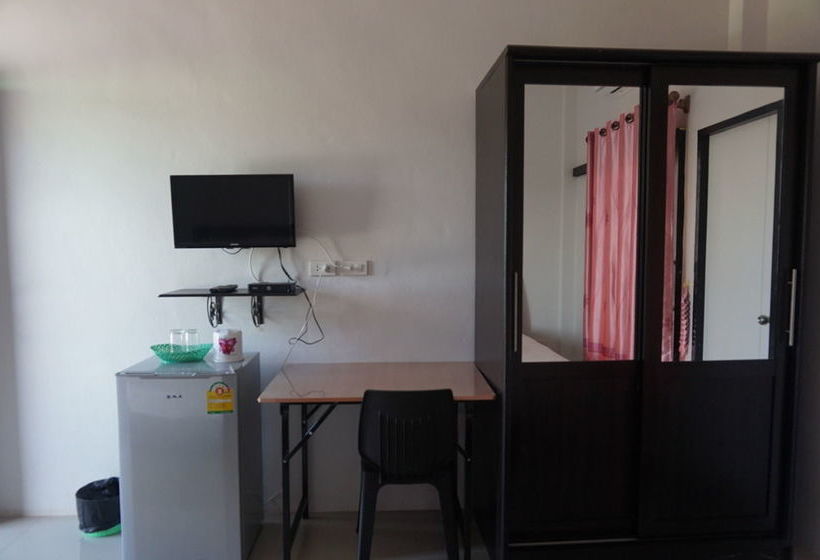 Hotel Sandee Homeplace 11