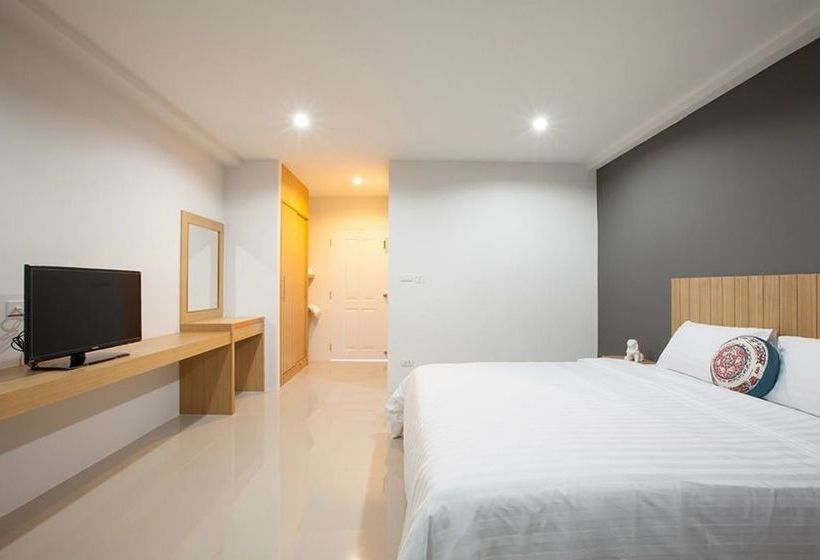 Hotel Pixel Hostel Phuket Airport 2