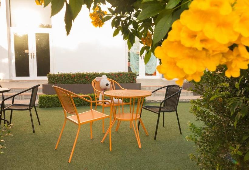 The Smart Hotel Hatyai 15