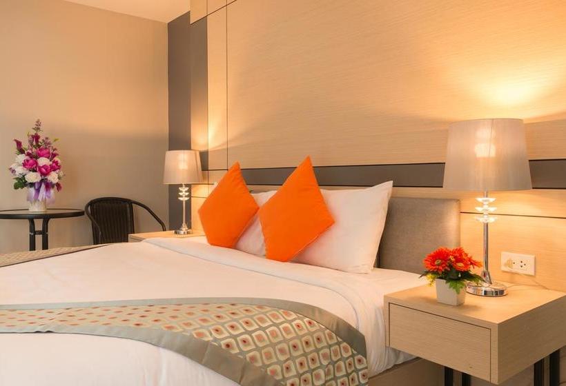 The Smart Hotel Hatyai 18