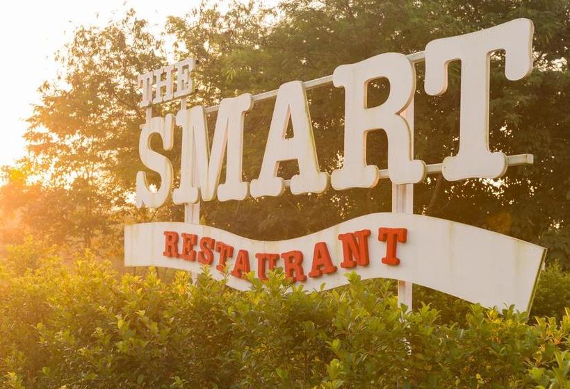 The Smart Hotel Hatyai 8