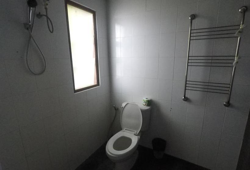 Ao Muong Beach Resort 12