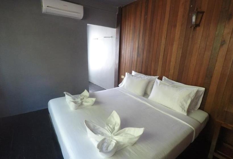 Ao Muong Beach Resort 14