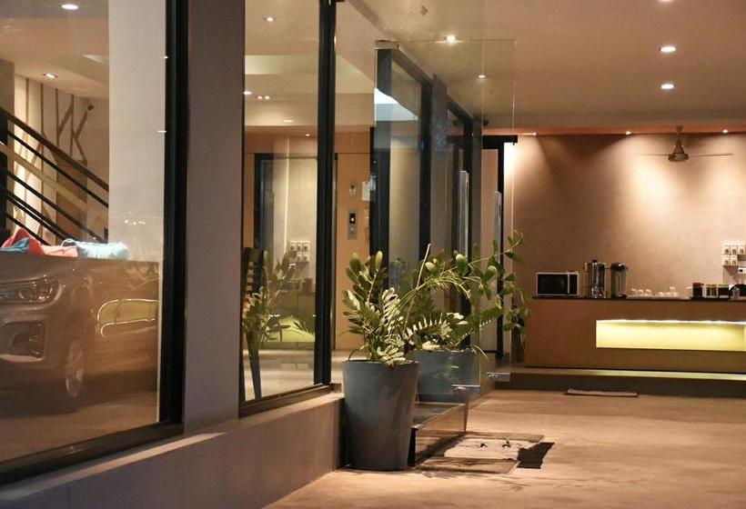 Hotel B Boutique Residence 3