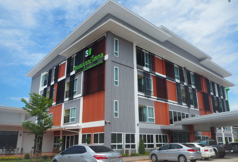Hotel Suksomboon 11