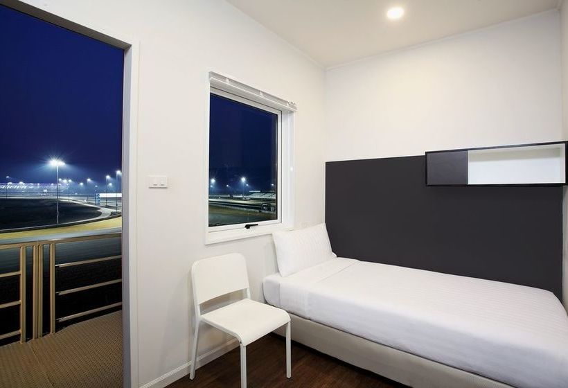 Bric Box Hotel Buriram 15