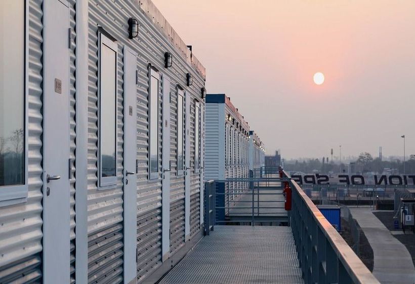 Bric Box Hotel Buriram 20