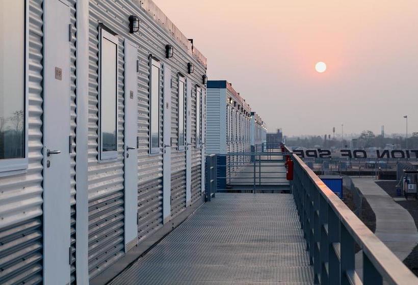 Bric Box Hotel Buriram 6