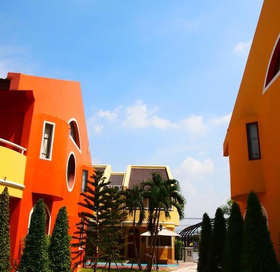 The Victoria Resort Pattaya Chonburi