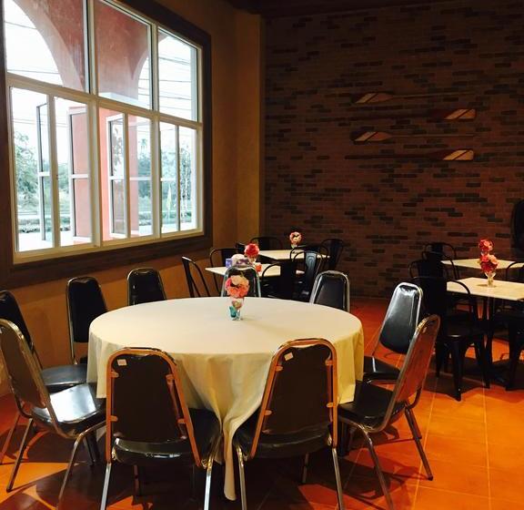 The Victoria Resort Pattaya 10