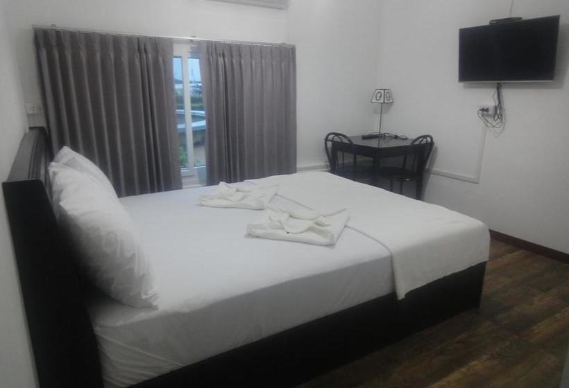 Albergue Marina Boat House Krabi