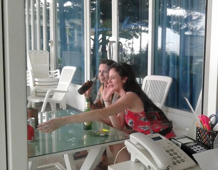 Hostel Marina Boat House 12