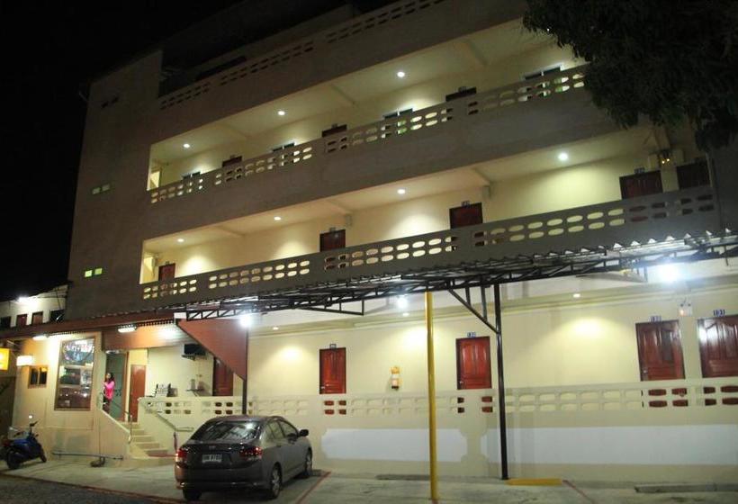 Hotel Ratchaphruek Resort 10