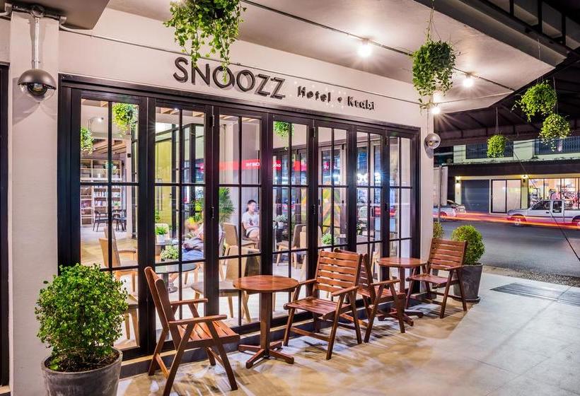 Hostel Snoozz 4