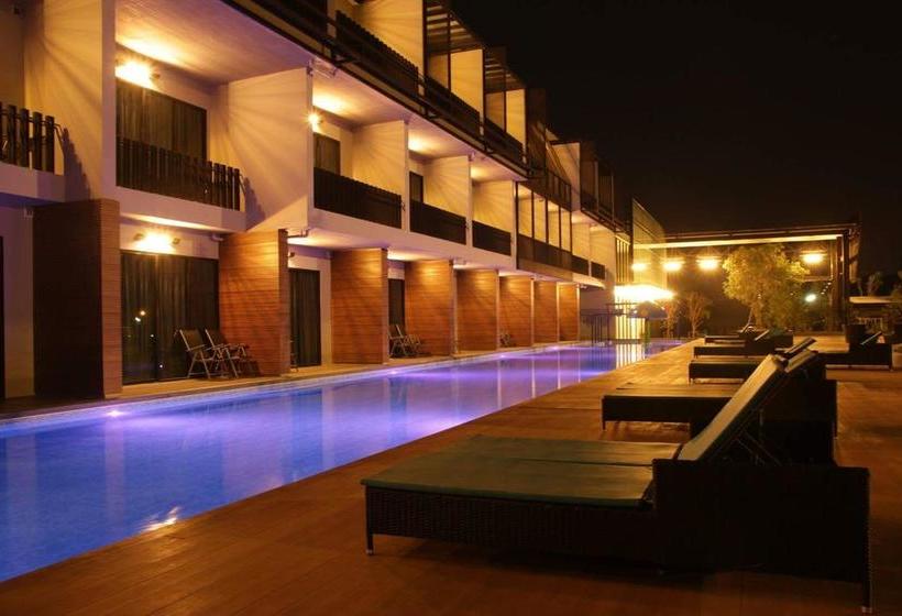 The Velo S Hotel And Pumptrack 12