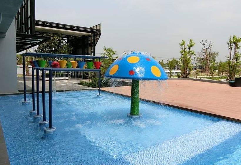 The Velo S Hotel And Pumptrack 13