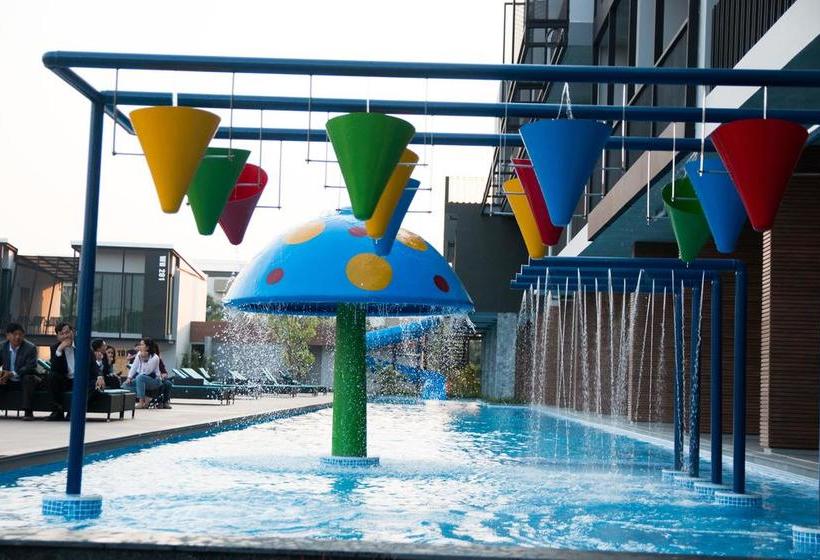 The Velo S Hotel And Pumptrack 8